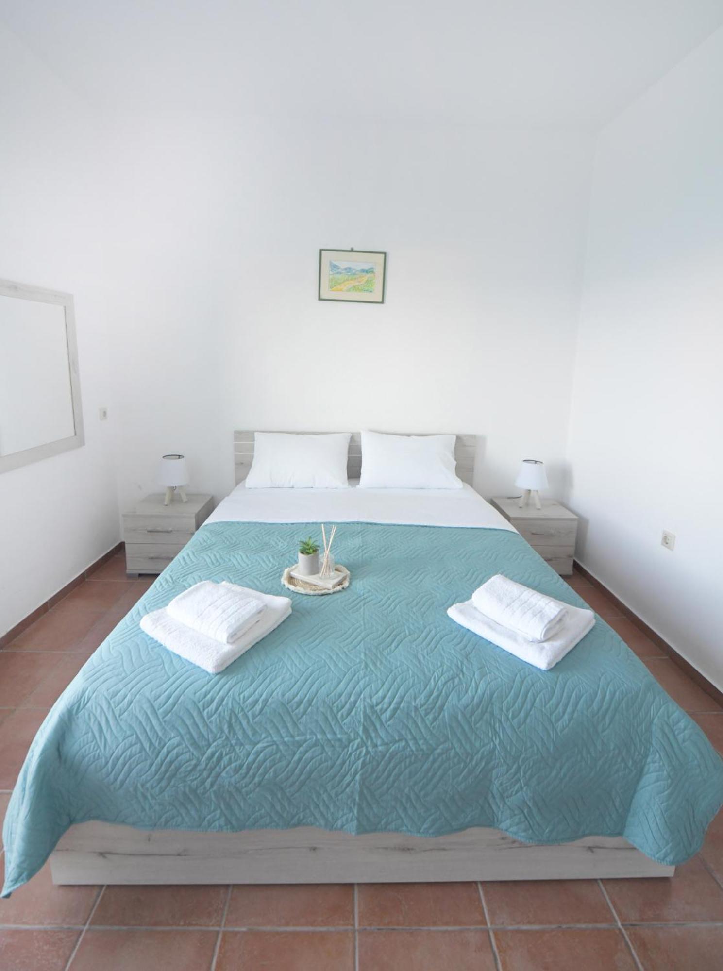 Agialos Rooms Kalymnos Town Bagian luar foto