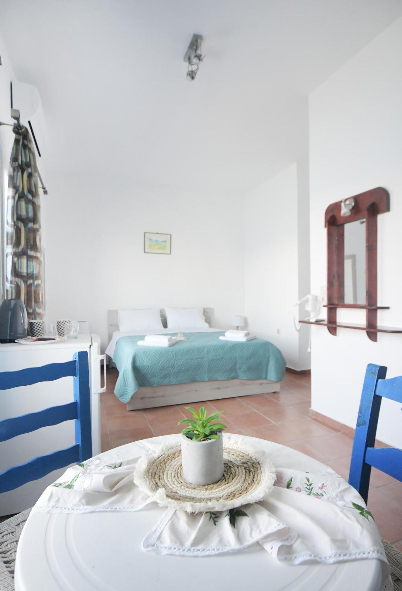 Agialos Rooms Kalymnos Town Bagian luar foto